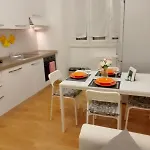 Апартаменты Naviglibocconi Lecase&vacanze Ambrosiane *