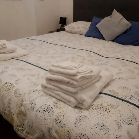 Naviglibocconi Lecase&vacanze Ambrosiane Apartmán