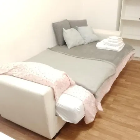 Naviglibocconi Lecase&vacanze Ambrosiane Apartmán