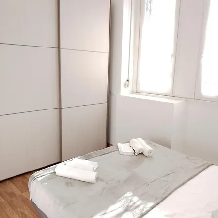 Apartment Naviglibocconi Lecase&vacanze Ambrosiane Milan